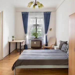 B333 - In The Heart Of The Appartamento Budapest